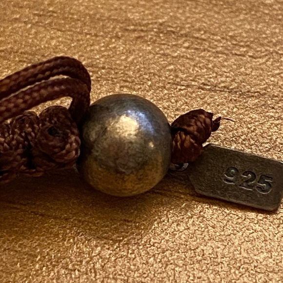 Chunky beautiful Peyote Bird, turquoise, nugget necklace on a brown cord - Picture 5 of 12